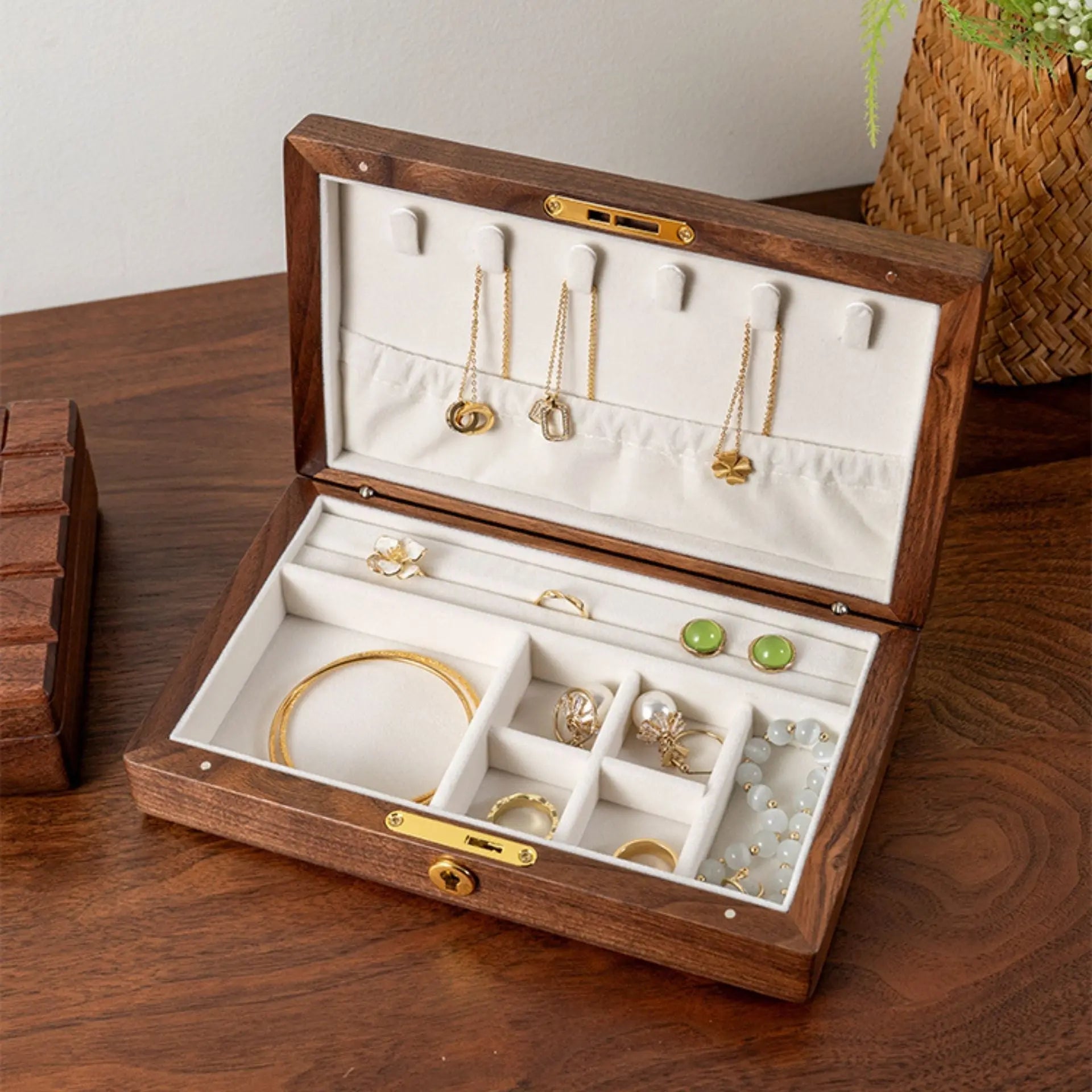 Boîte à bijoux en noyer massif – Style Chocolat - Cléophée Paris