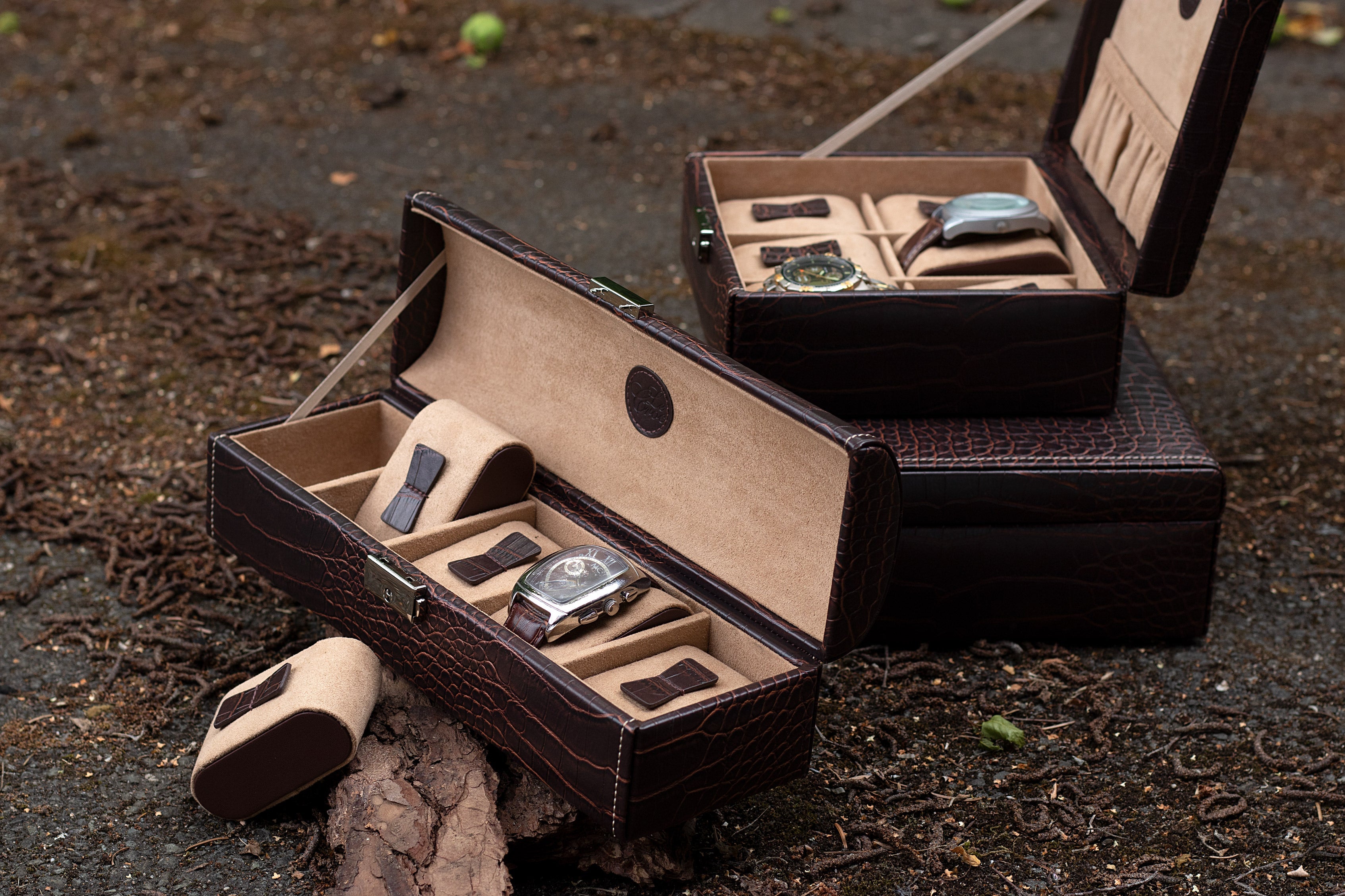 Boîte à montres marron vintage – 5, 6 ou 10 emplacements – vue 3 – Cléophée Paris